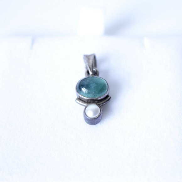 • the vtg stacked gemstone pendant - Picture 7 of 7